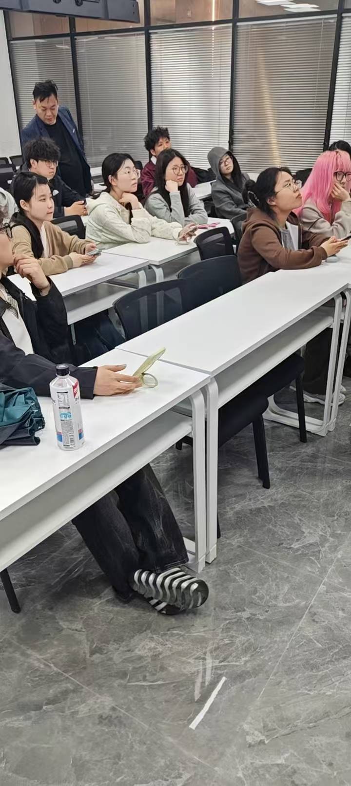 李付龙找合伙人我出技术 你出资金 收益都归你 欢迎线下实地考察