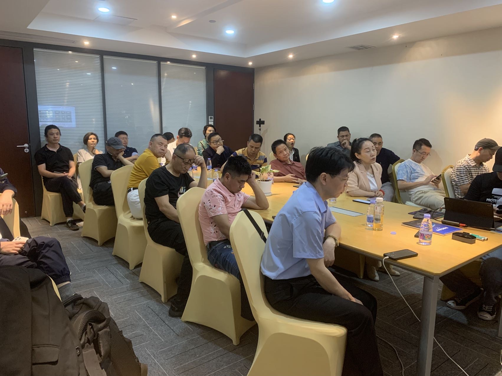 杨文宇其他供需数链百业地推合作：赋能实体门店数字化，灵活收益透明结算