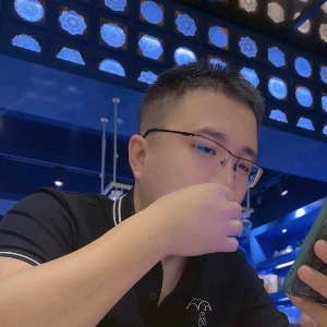 李先生