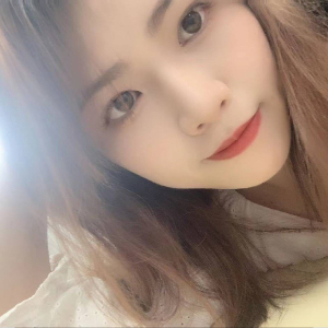 曾女士