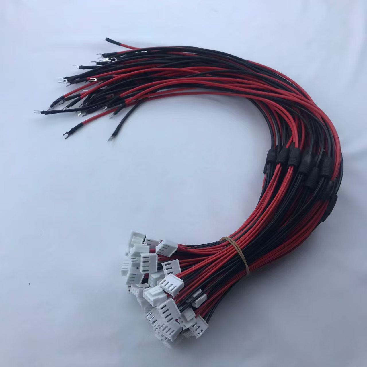 王先生品牌货源LED屏龙骨辅材厂家