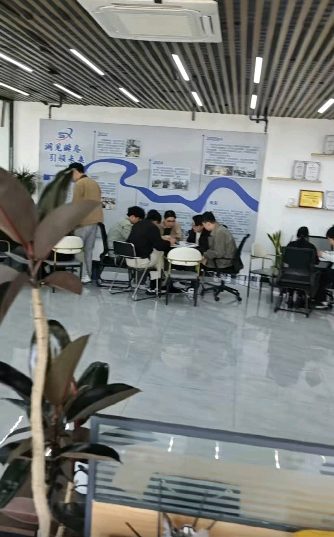 朱涛涛找合伙人我提供APP拉新源头资源,寻找合作落地工作室,带渠道陪跑支持