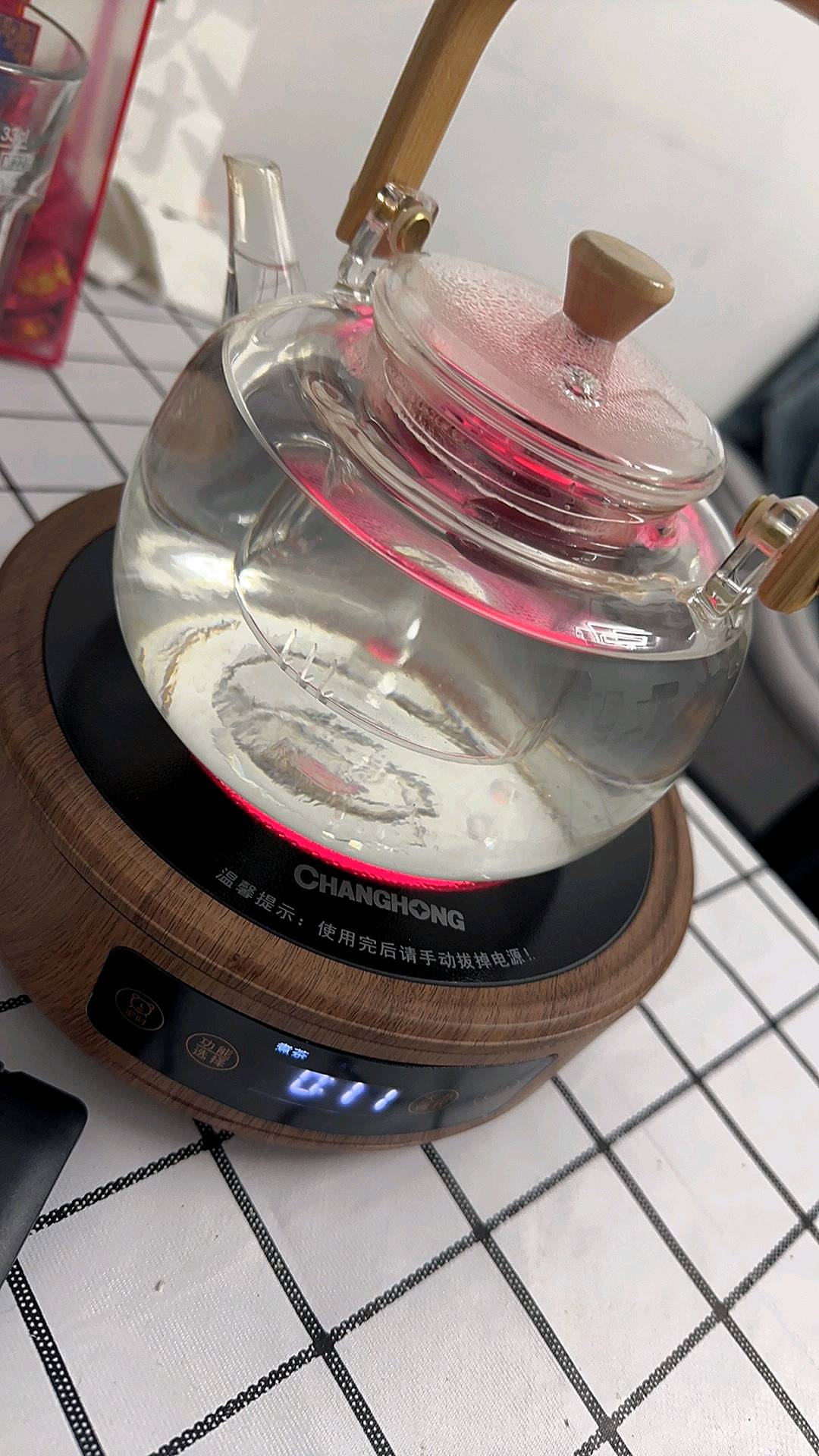 王先生电陶炉厂家，一直给电商供货，价格直接低，一年质保，质量一，品质一