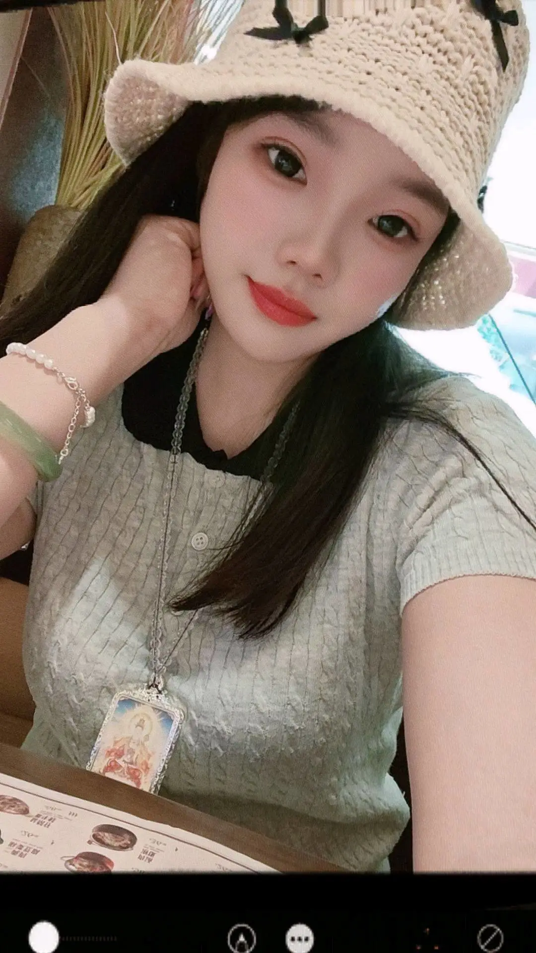 贾莉莉