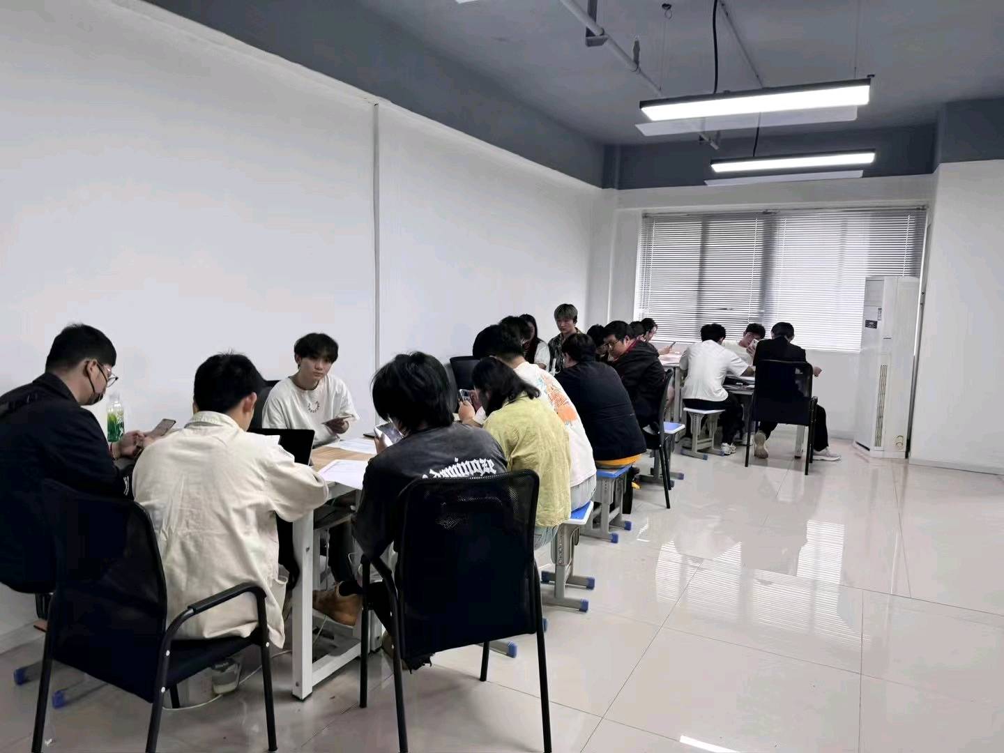 杜先生找合伙人CPA拉新工作室，低门槛，轻资产运营项目，公司有自营工作室全程扶持