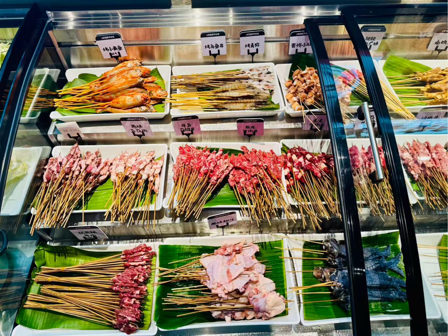 向云梯江湖菜鲜货烧烤二店蹲合伙人，不用管理月分润