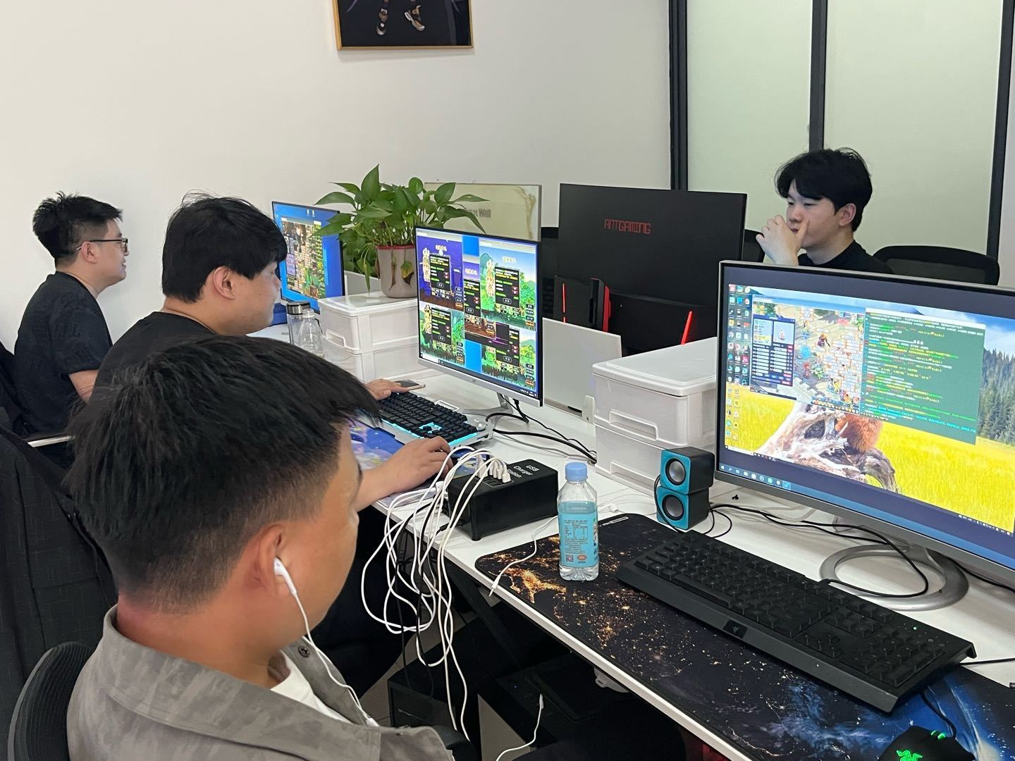 李光强其他供需游戏搬砖，*长期稳定，模式成熟，当天见效！*