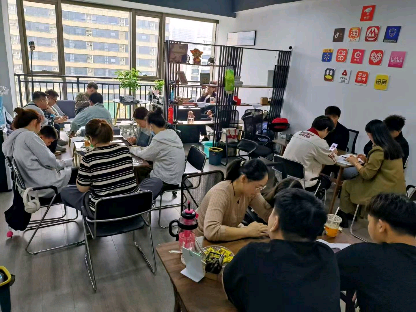 陈涛app拉新工作室,四年工作室经验,无套路一手渠道,适合新手小白