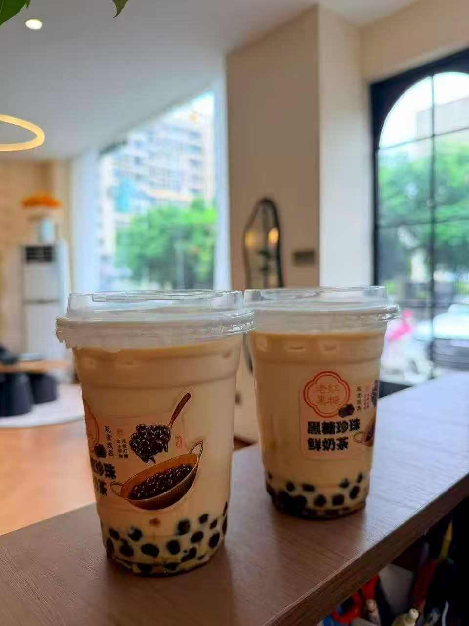 漆敏品牌货源商用奶茶原料，红茶/乌龙茶汤基底、鲜果茶、成品奶茶，奶茶店全套原材料