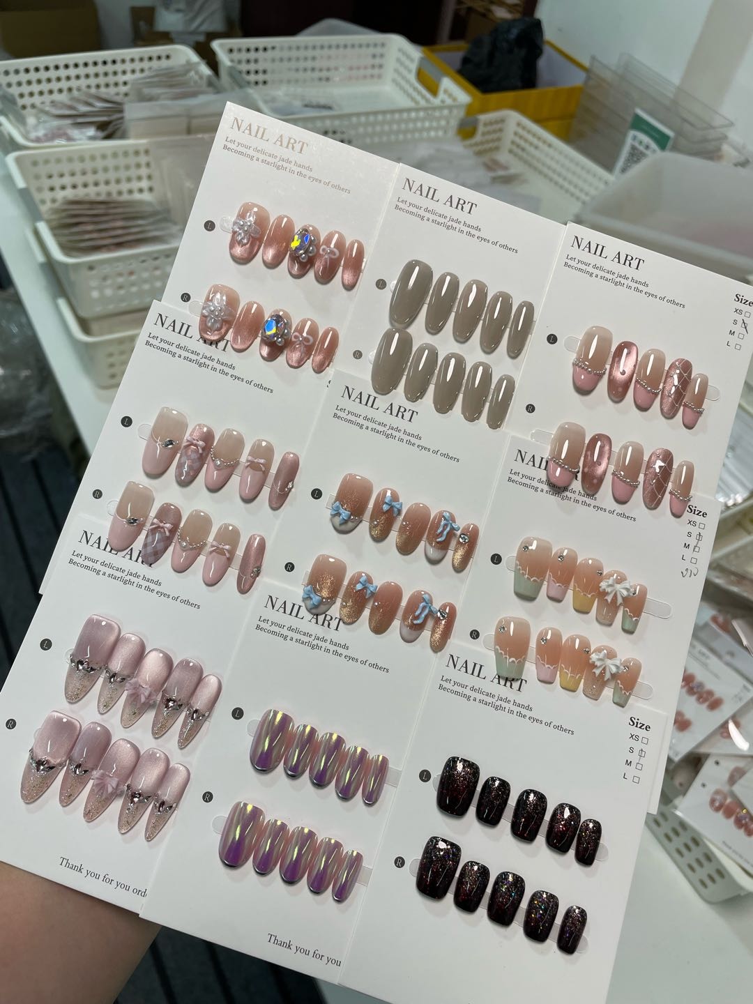 王松甜品牌货源能卖穿戴甲的人

