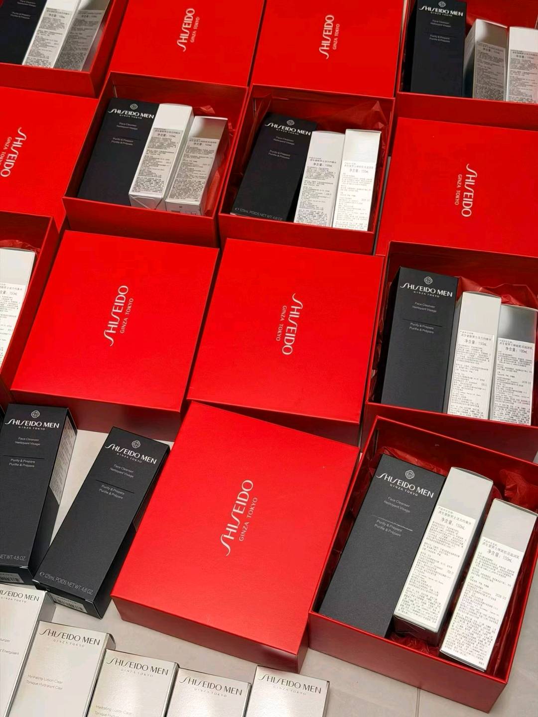 杨飞品牌货源雅诗兰黛 香奈儿 迪奥 YSL TF 海蓝之谜 阿玛尼等品牌护肤品香水
