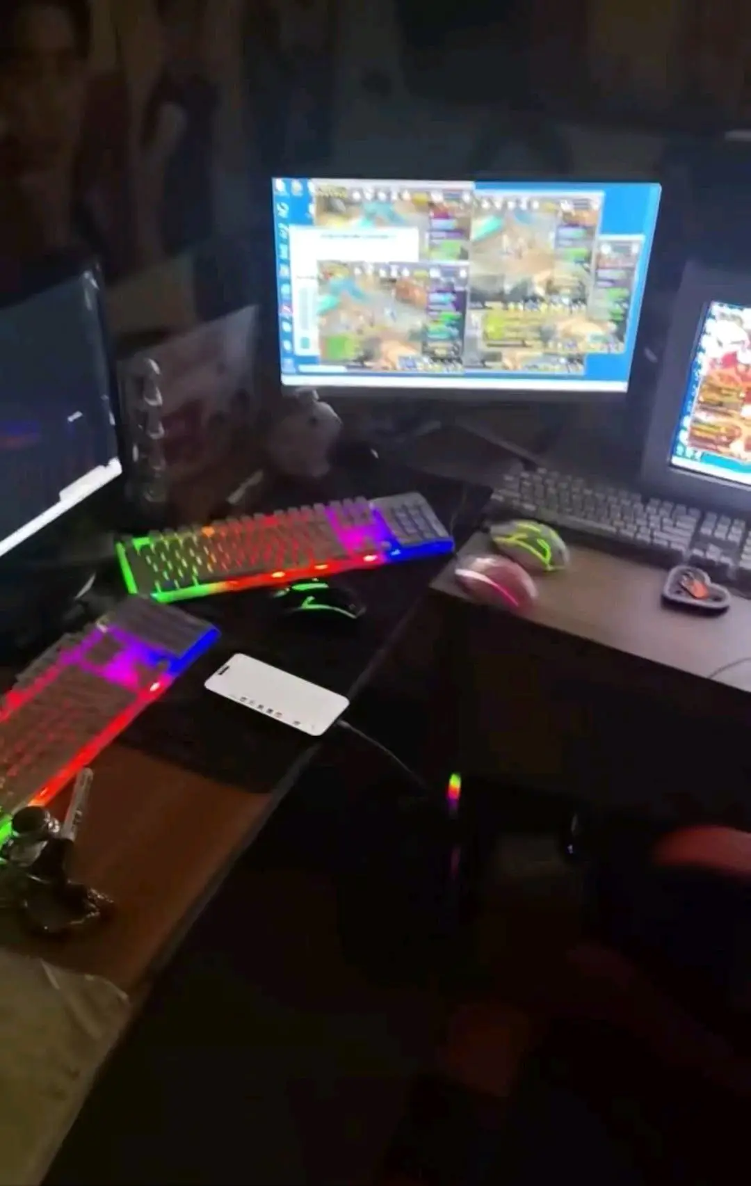 李先生找合伙人给老板搬材料,*你打我收