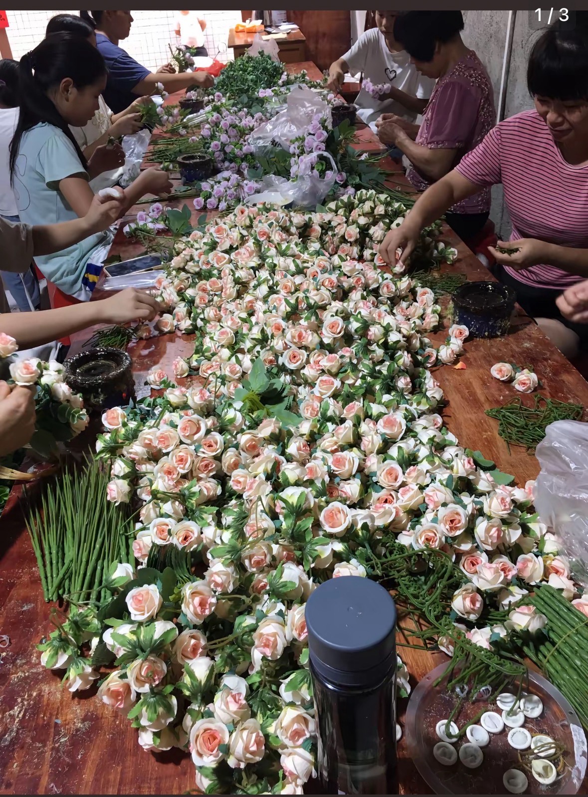 叶先生本人承接各种手工活，折花类，编织类，玩具打孔，针线活、镶钻类等