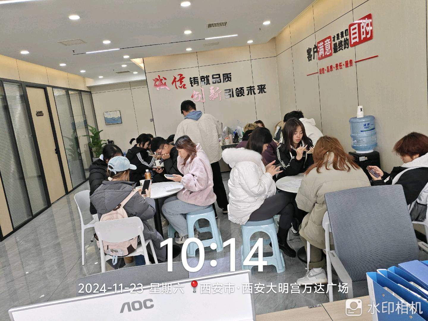 赵先生找合伙人0费用，APP拉新工作室，改变传统地推模式，小白也可简单上手