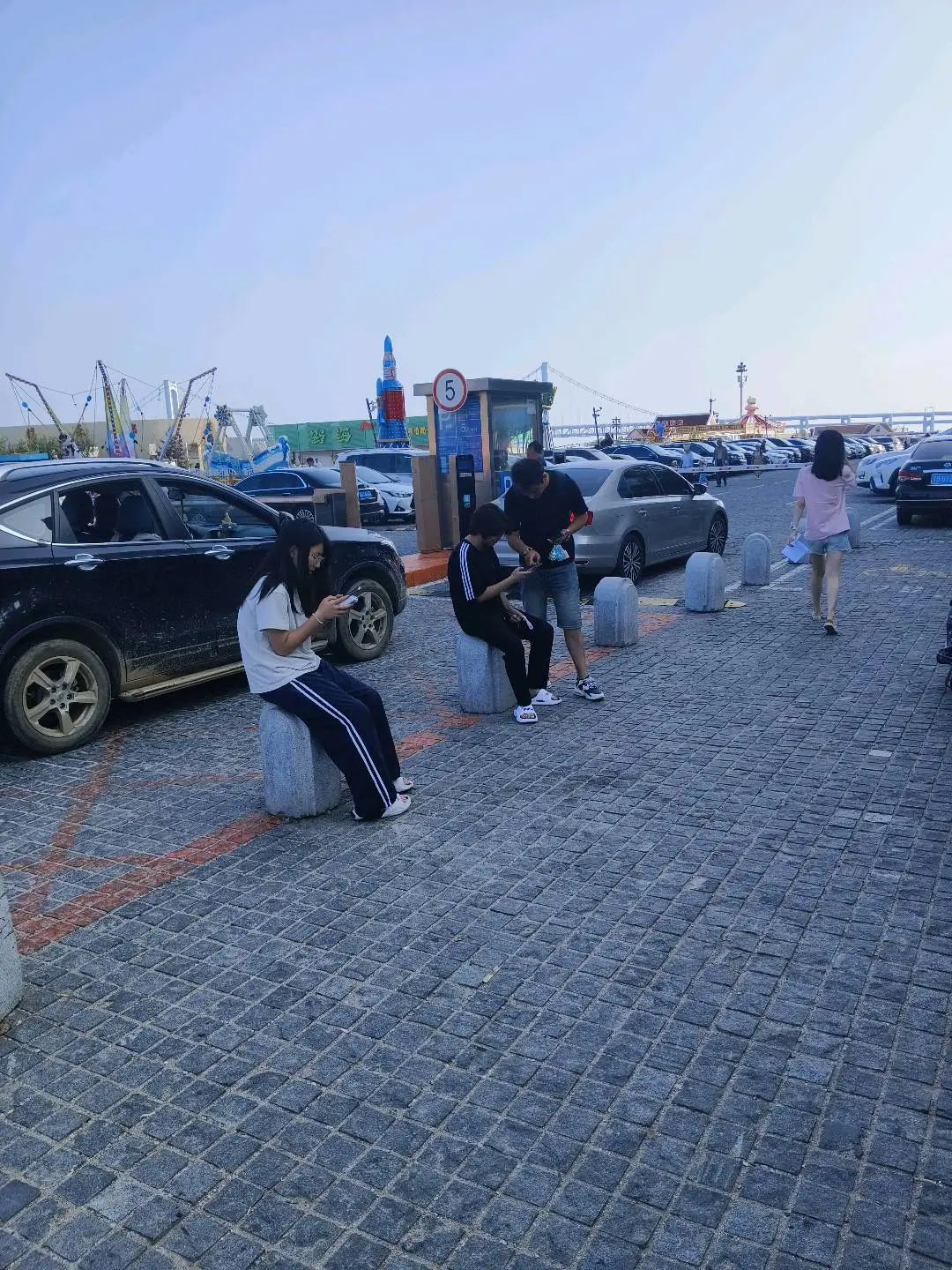 王鹏飞百人团队找地推项目