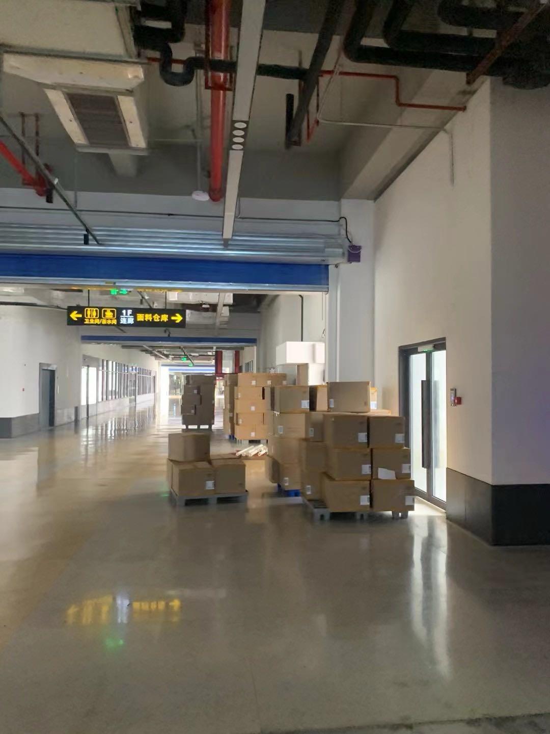 陆先生得物球鞋，衣服奢侈品等搬砖，简单易上手*