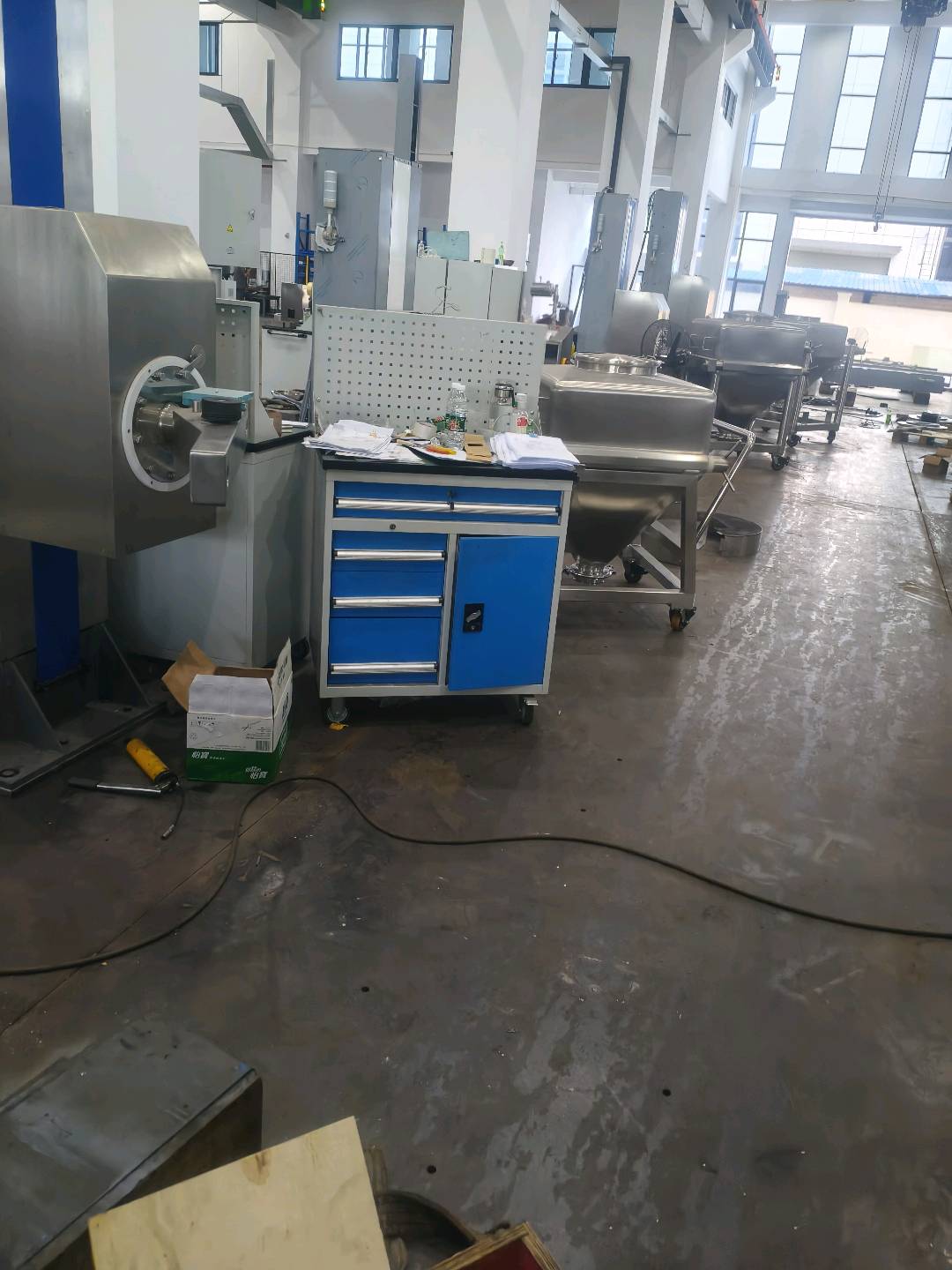 江先生液压升降立柱，移动式料斗/混合周转料筒