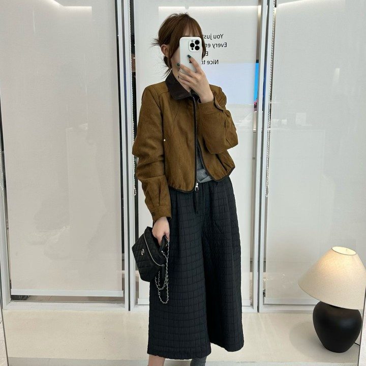 谷女士
