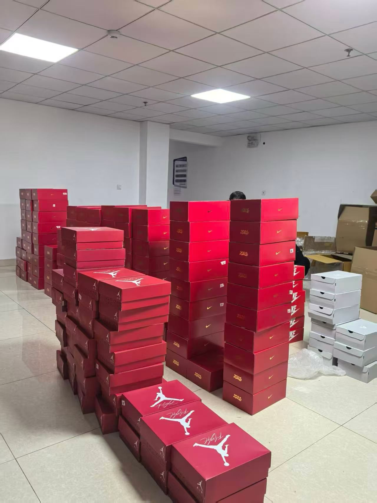 冯先生其他供需得物搬砖私车