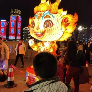 邹昌容