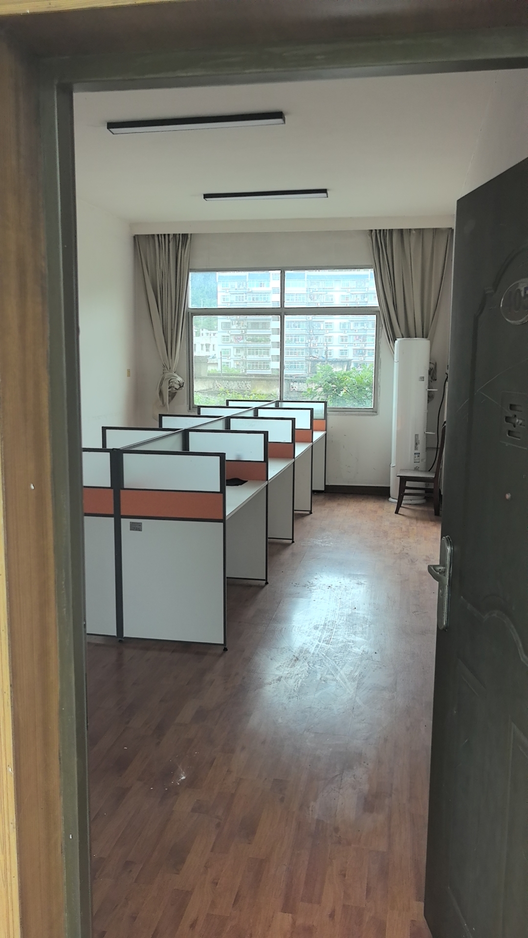 彭华场地活动提供200人工位+住宿食堂，寻求靠谱可放大项目合作共赢