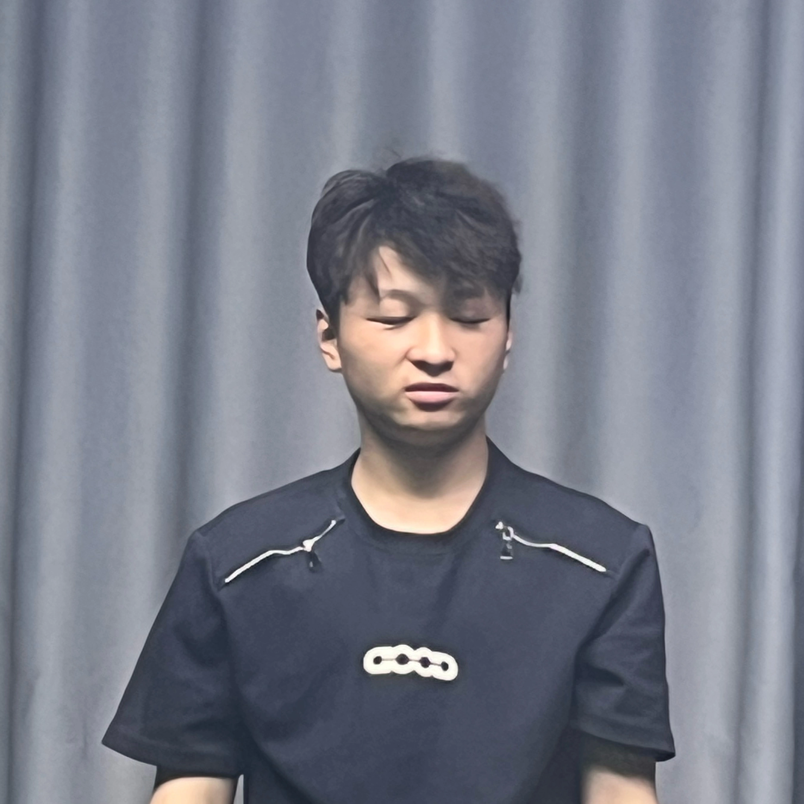 魏先生