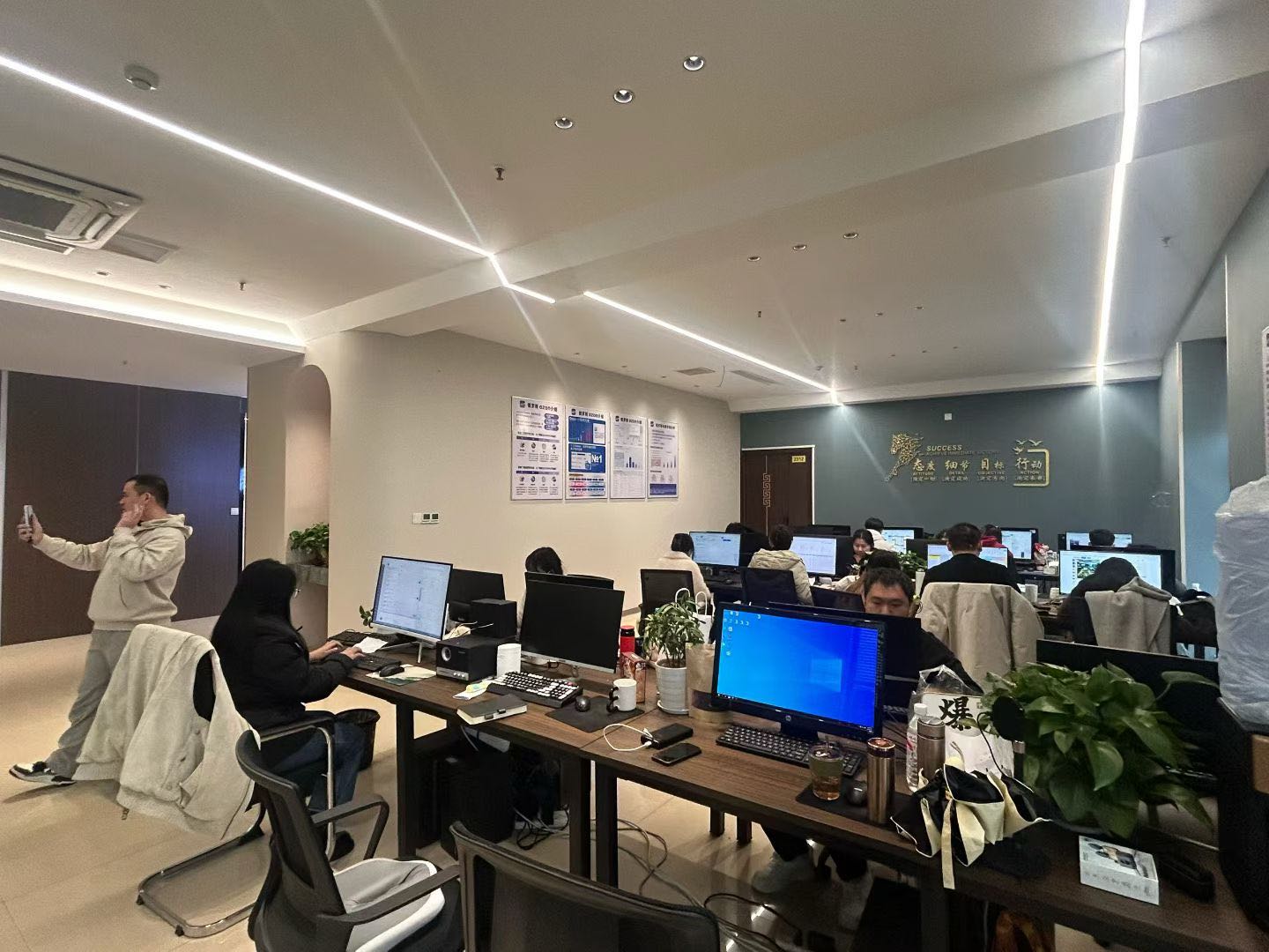 陈先生找合伙人Ozon跨境电商全国找合伙人