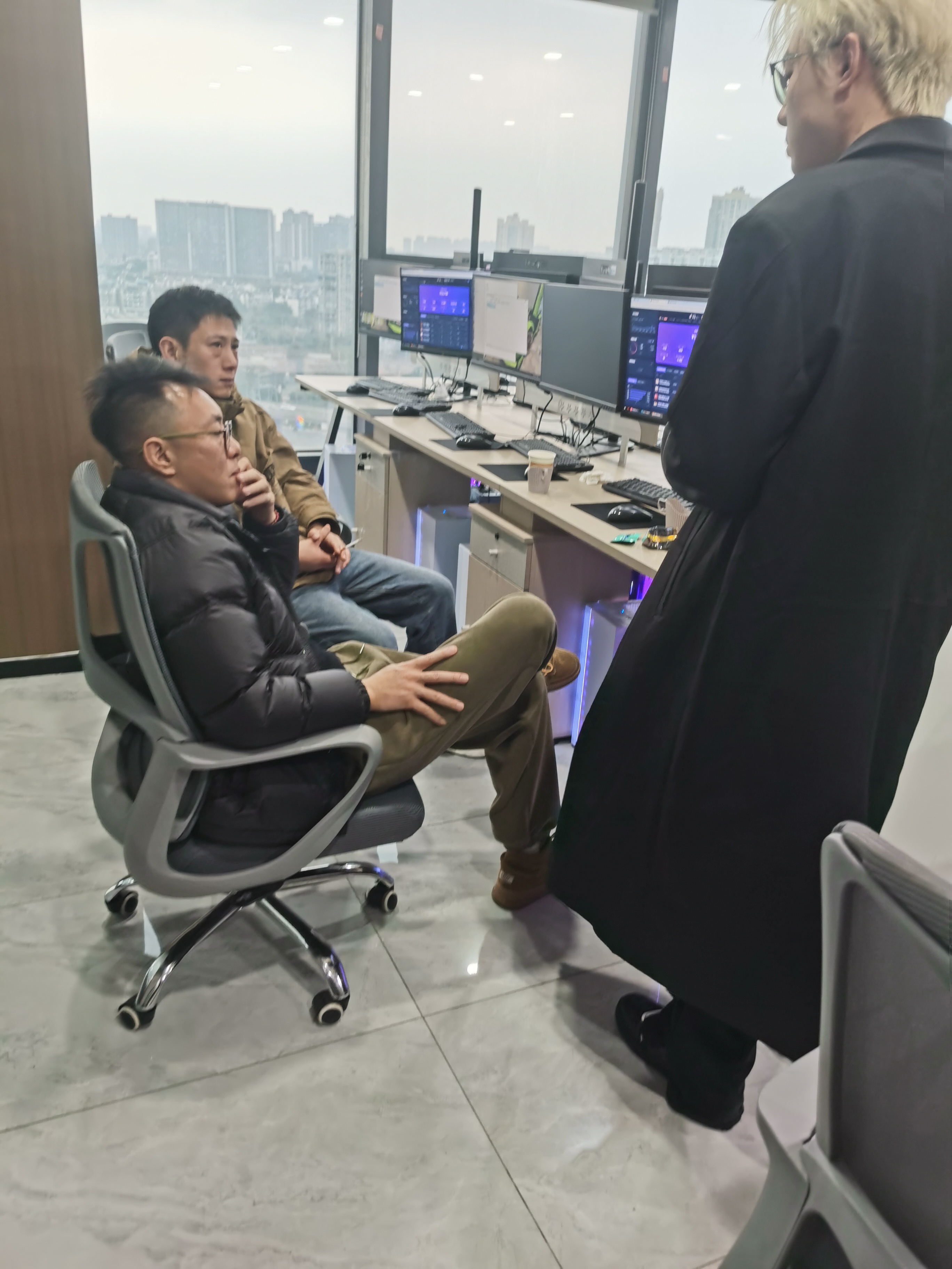 梅海龙找合伙人卡黑/抖音无人直播电商带货，一手技术资源~