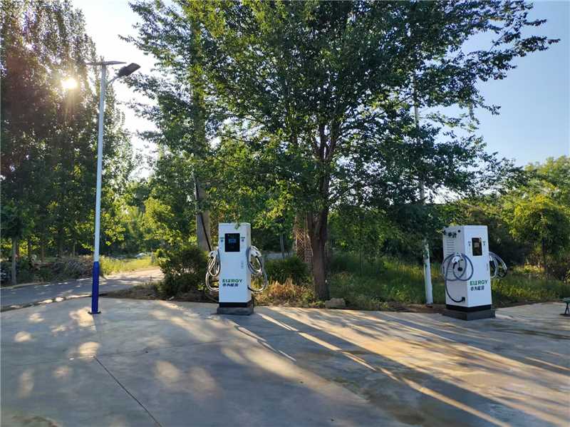 高京免费铺设充电桩找场地