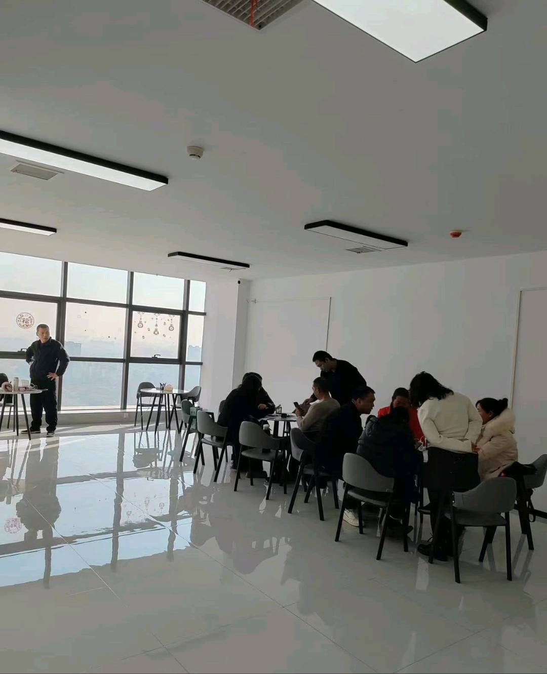 张振南找合伙人APP 拉新渠道，当天结算，任务持续更新，全程扶持