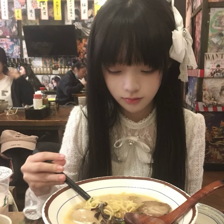 周嘉欣