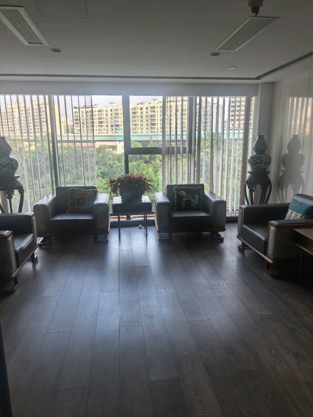 卢小波场地活动