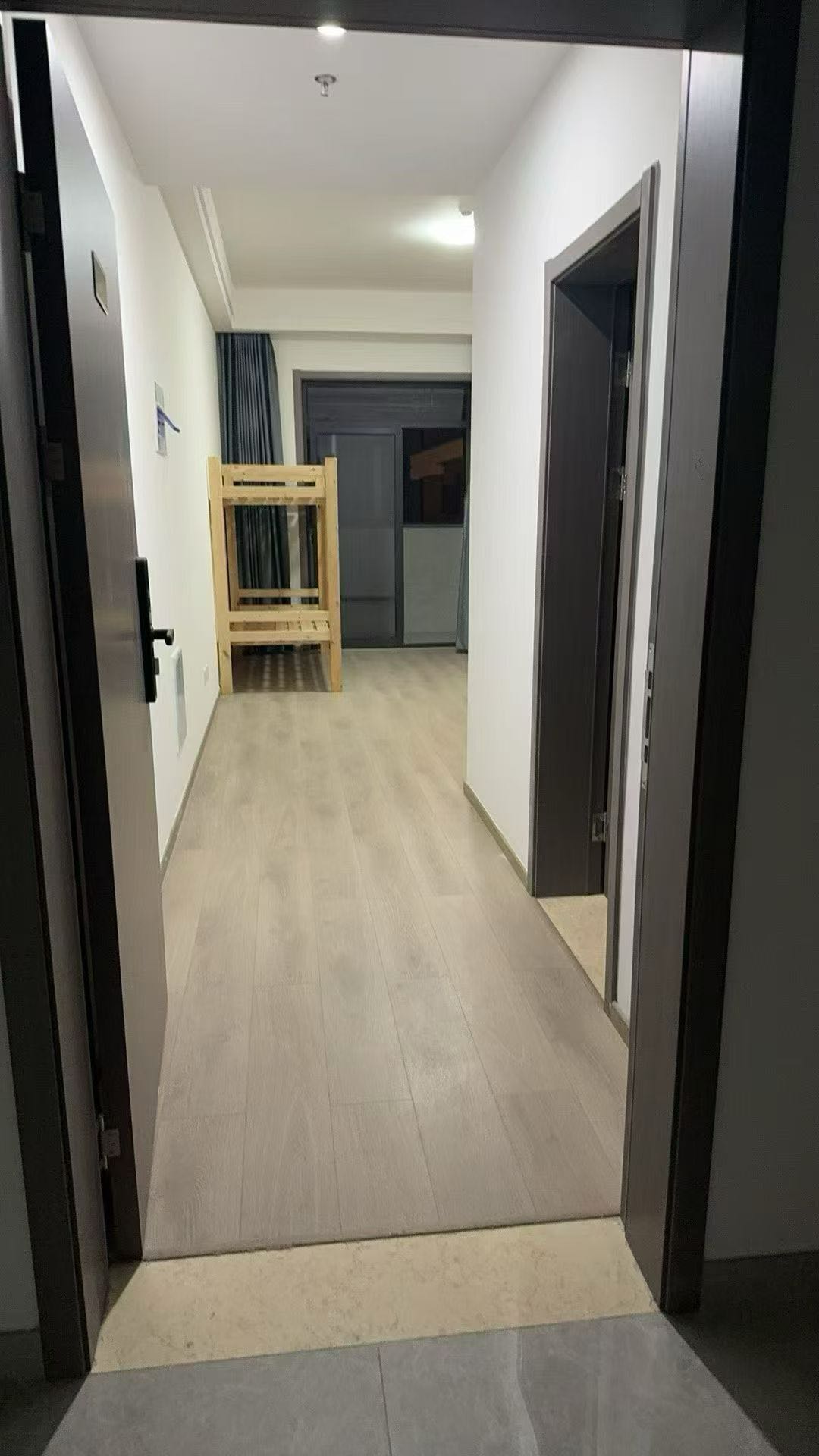 张先生其他供需郑州寒假工招募：月保底*+餐补+免住宿，轻松流水线工作