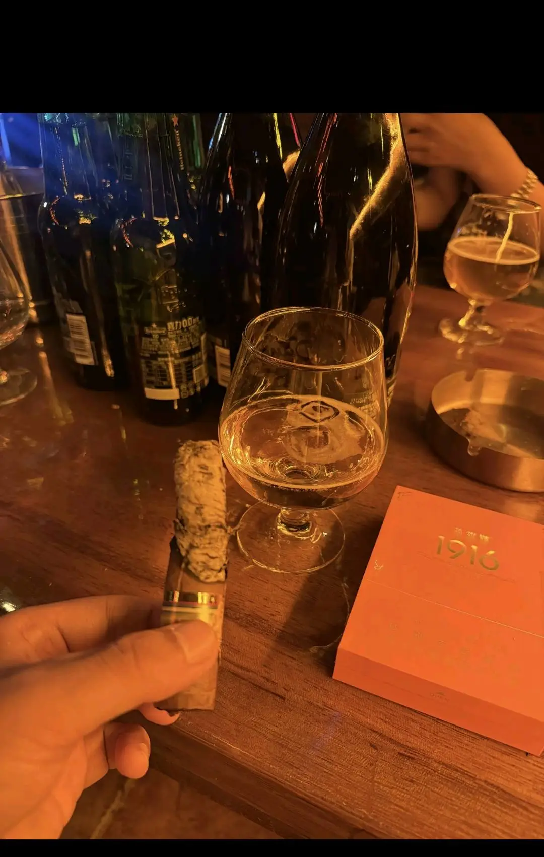 吴先生找合伙人996传奇打金