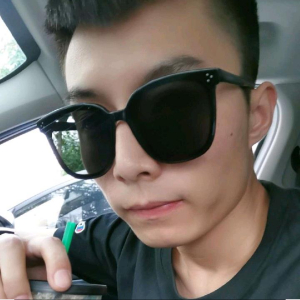 李先生