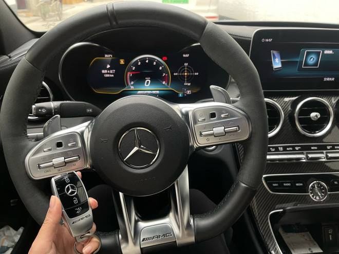 杨先生找合伙人十年外服工作室不会玩*真诚寻找合作伙伴