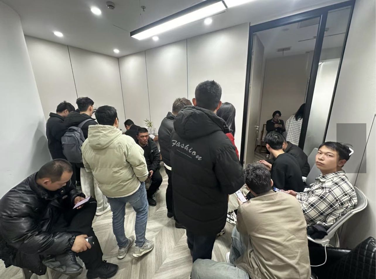 赵先生找合伙人