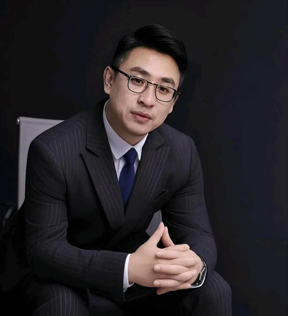 李先生