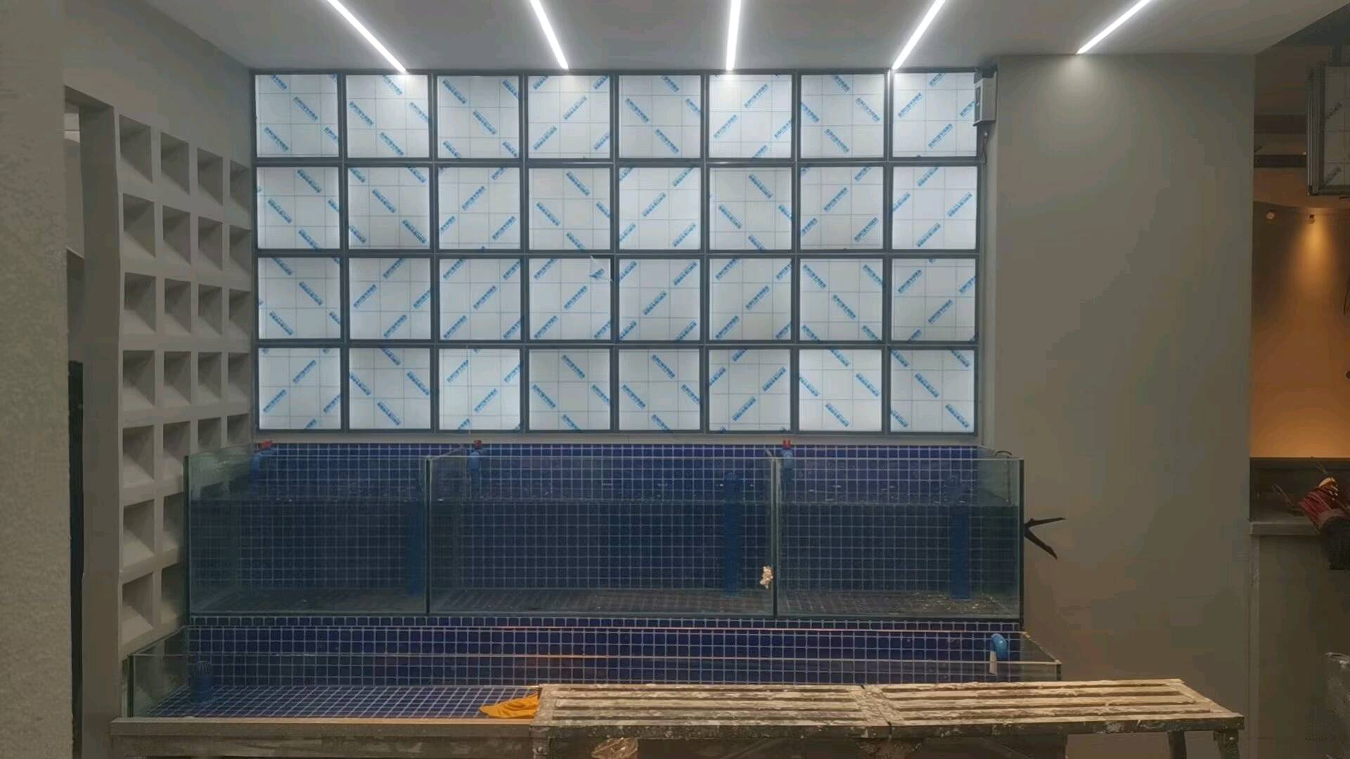 王保全广告制作及安装服