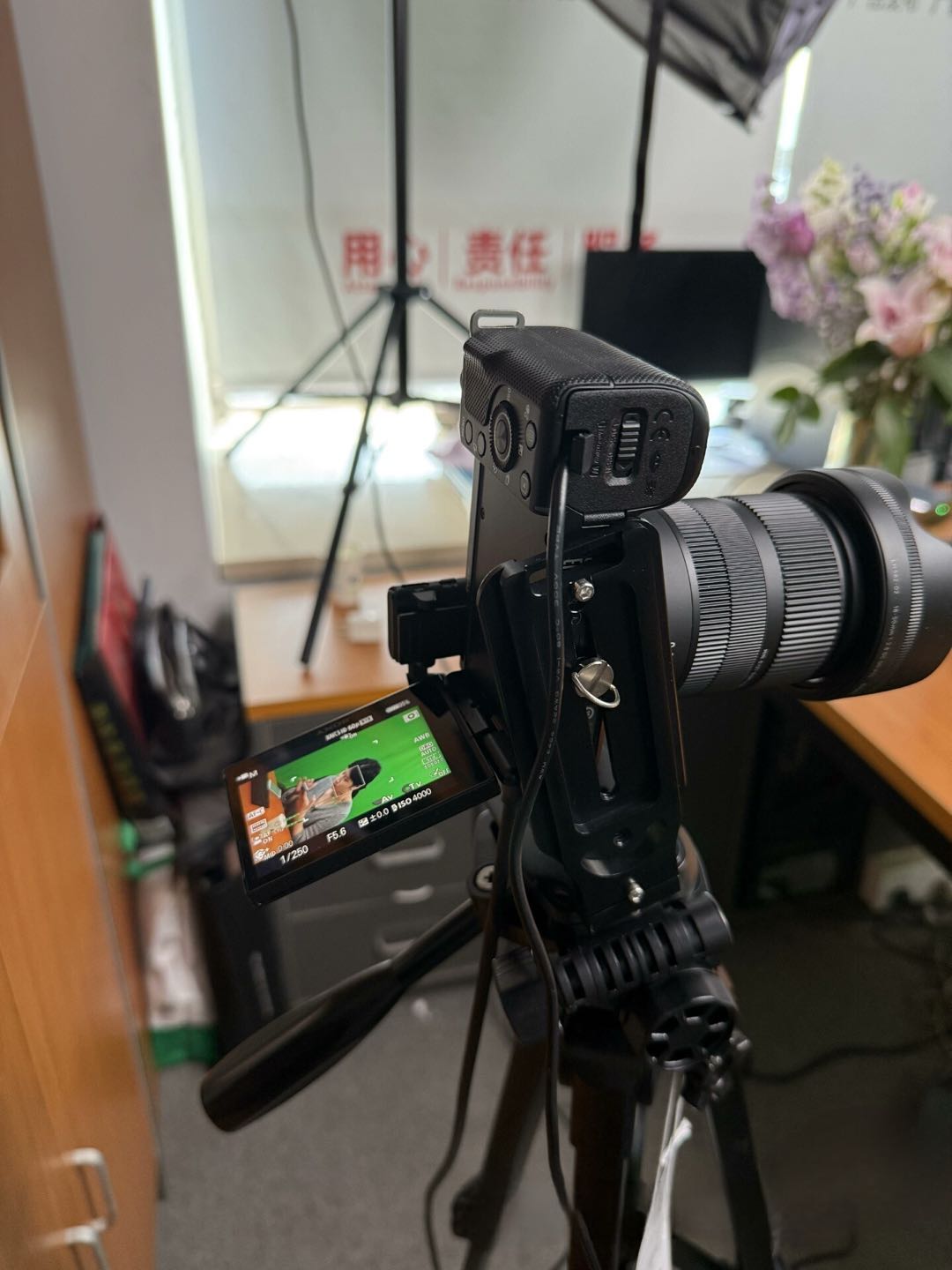 刘猷荣电脑租赁，直播设备租赁，免押金全国可发，我们提供免押金租赁，包调试