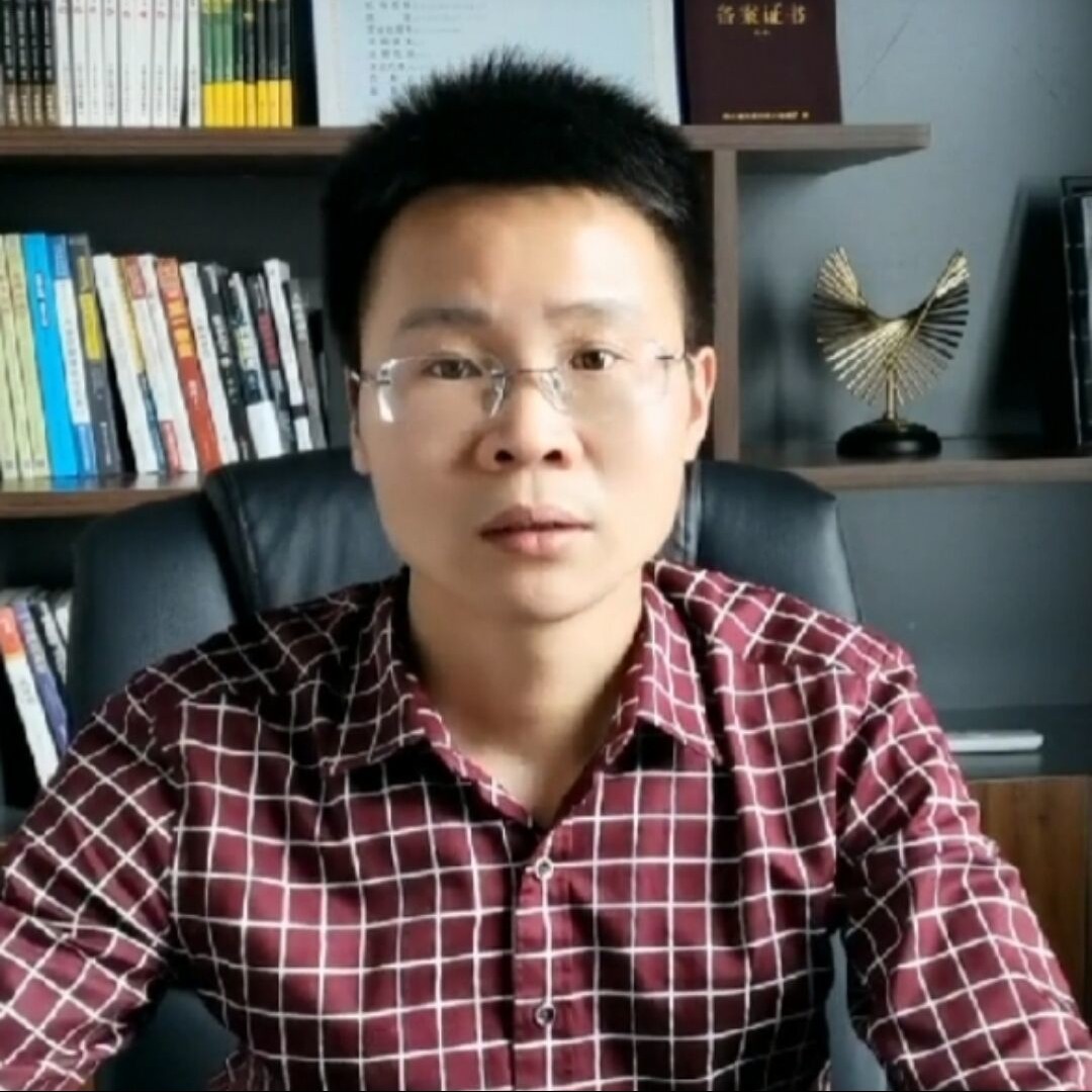 陈小华