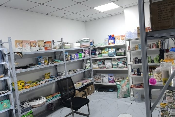 陈女士品牌货源 宠物供应商合作，支持一件代发，包运营选址，资质齐全