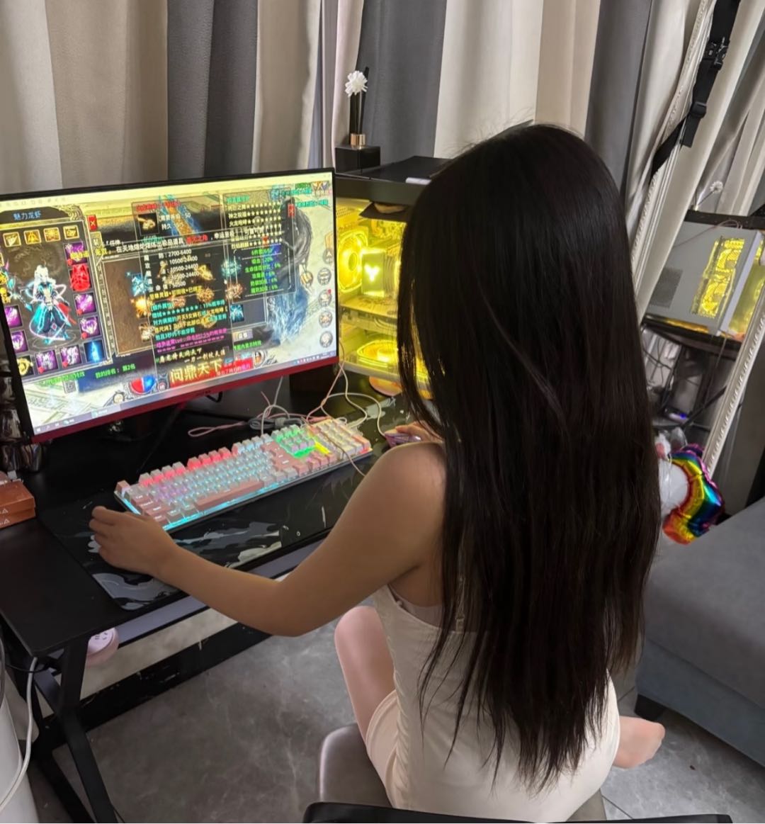 李硕文找合伙人游戏搬砖合作，低投入高回报新服，
技术支持稳定收益