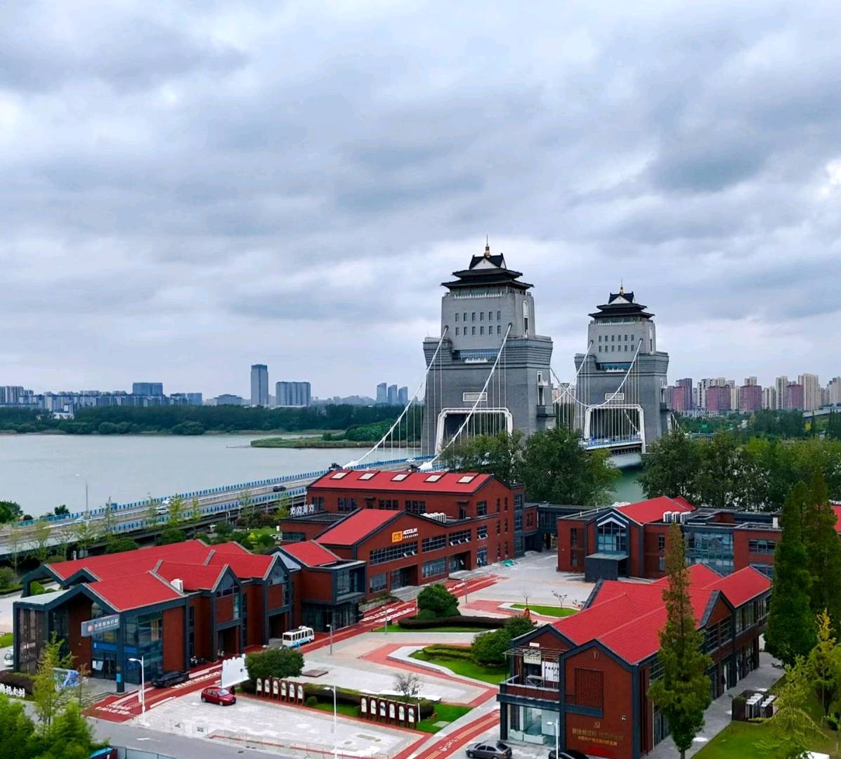 邓斯伟找合伙人