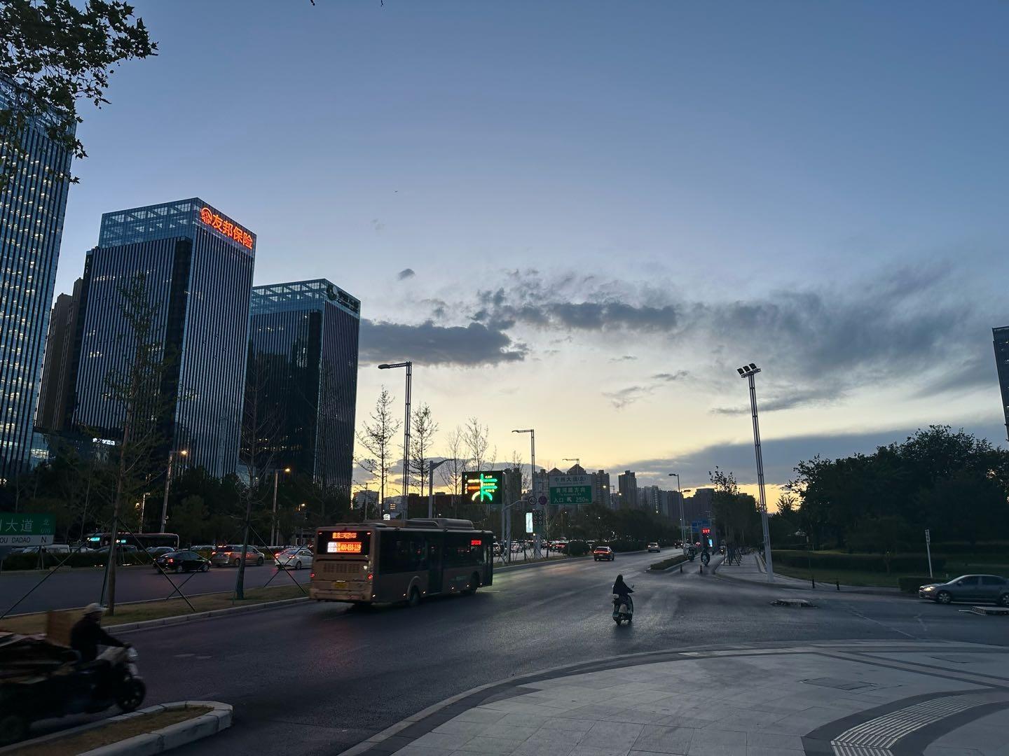 李先生优质甲方有团队有资金。预算20w找项目