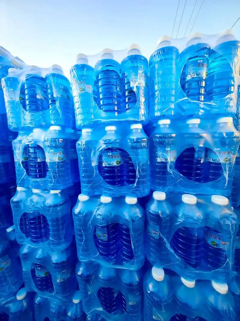 乔正凯品牌货源玻璃水洗车液， 燃油宝，洗洁精，小白鞋清洁剂厂家，寻找有实力的下级