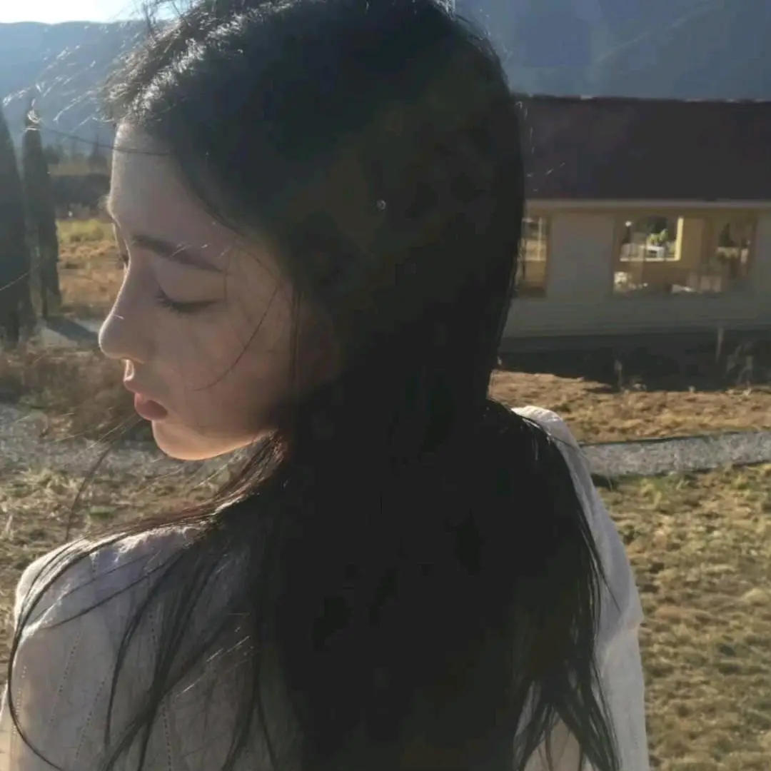 u客直谈实名认证秦女士