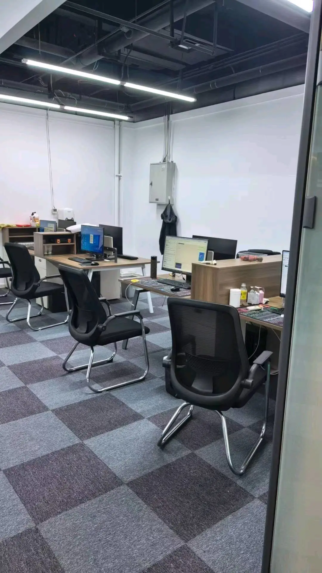 王世伟找合伙人