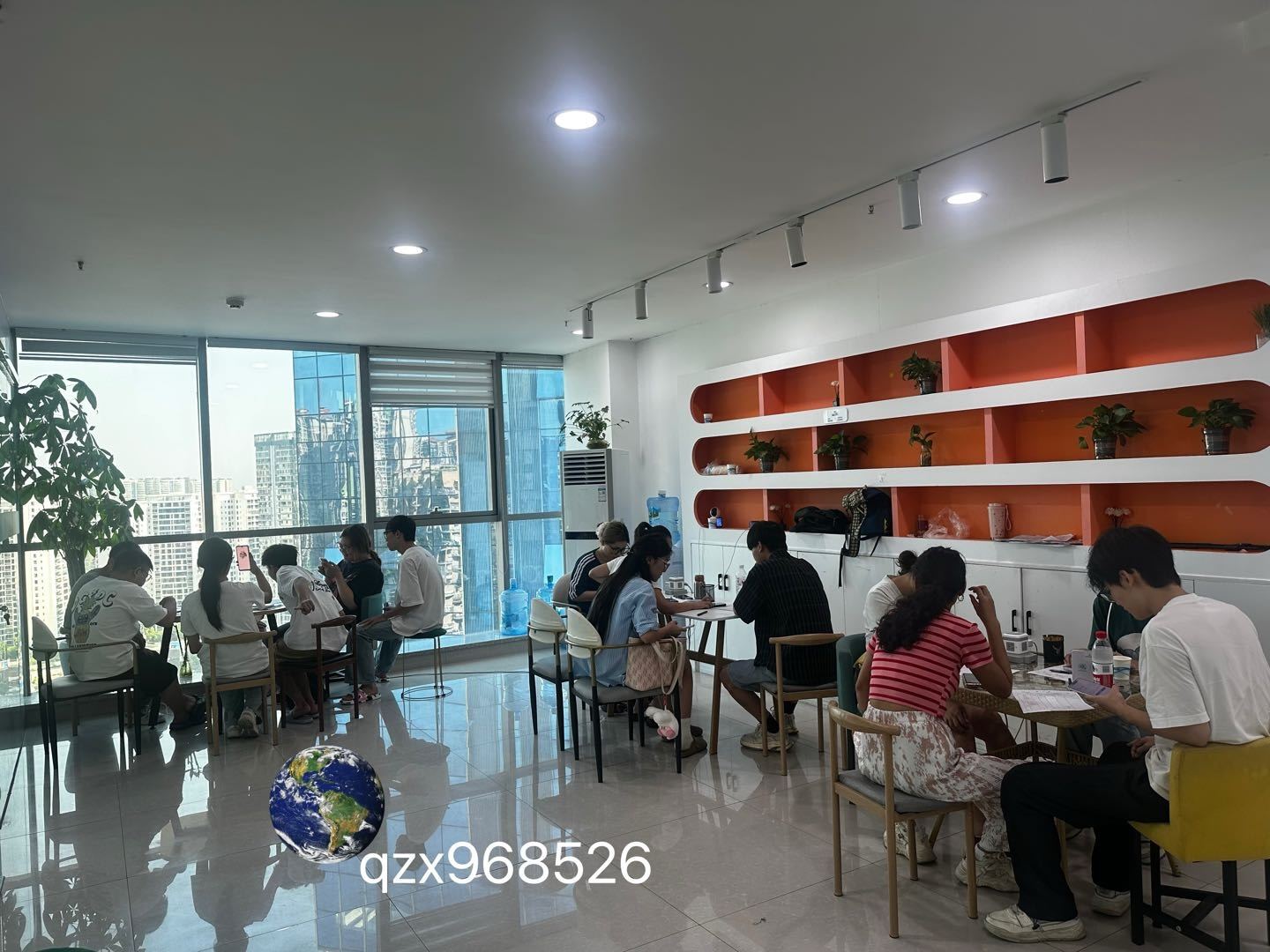 邱先生找合伙人App拉新工作室免费对接渠道，当天结算当天到手2000+包落地不加盟