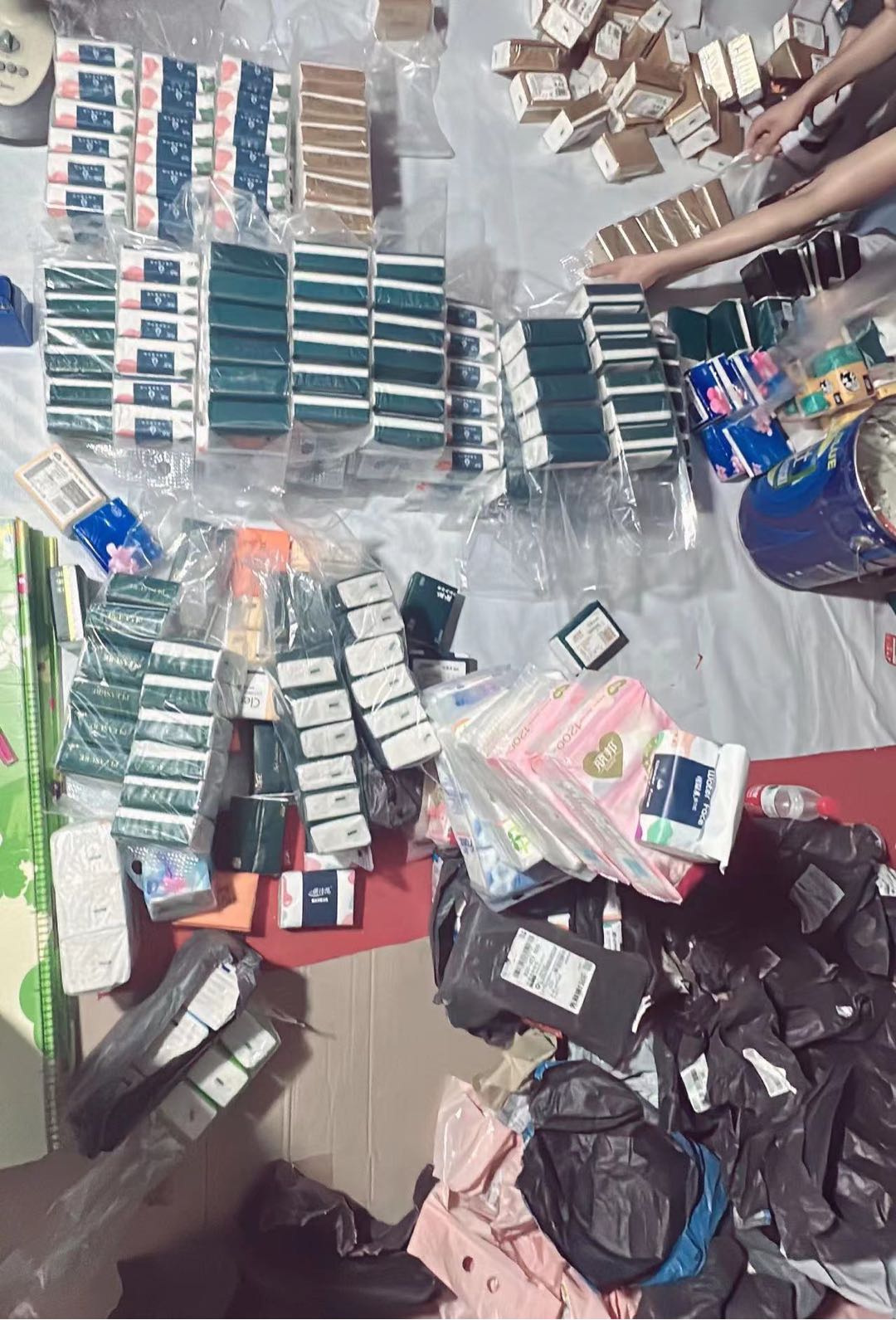 狄先生抽纸摆摊项目资源